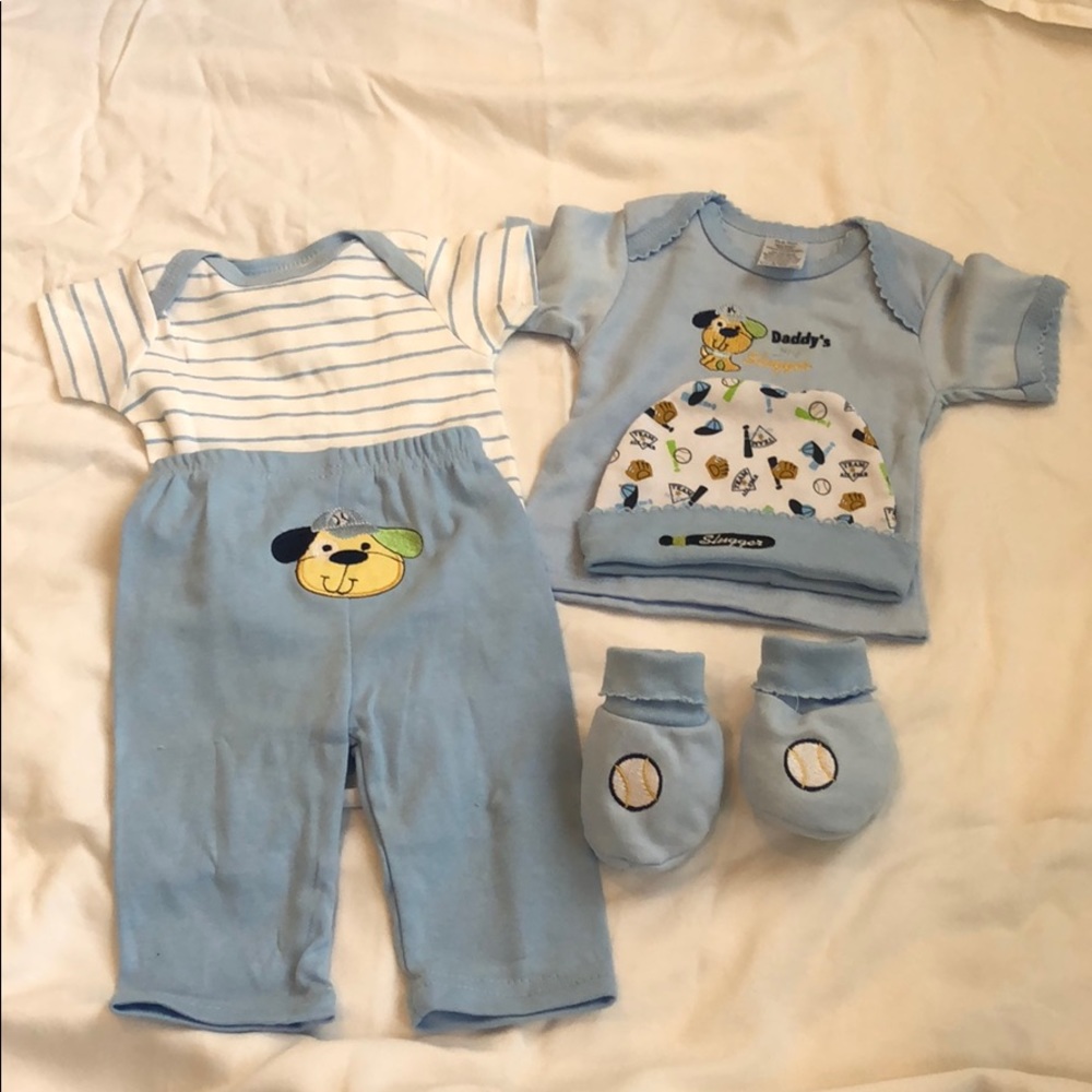 Never been worn outfit, 0-3